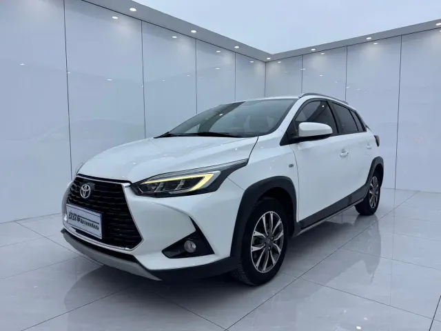 Фотография автомобиля — Toyota YARiS L Zhi Xuan