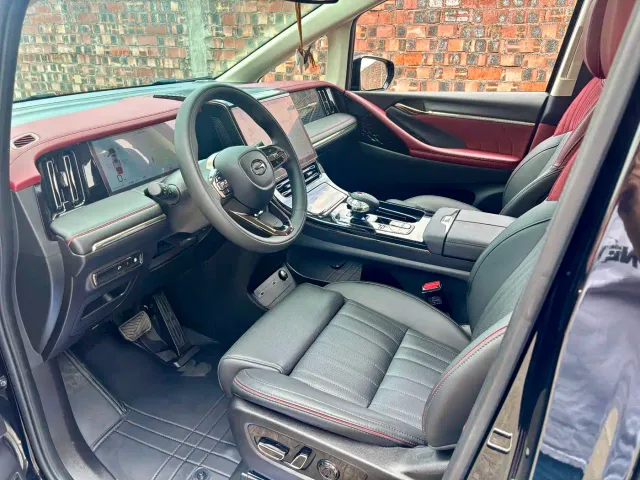 GAC Trumpchi E9 — Фото автомобиля 8