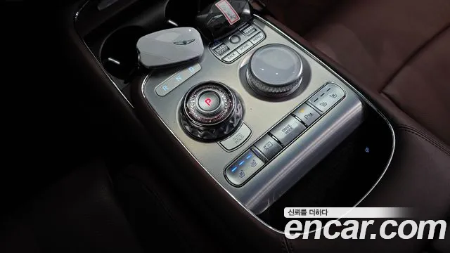 Genesis G90 Бензин 3.5 турбо AWD — Фото автомобиля 8