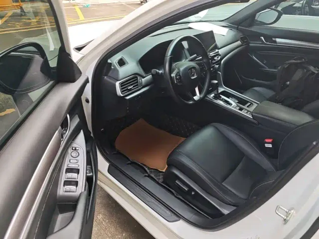 Honda Inspire — Фото автомобиля 15