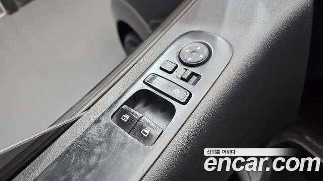 Hyundai Staria Staria Карго 5 мест — Фото автомобиля 14