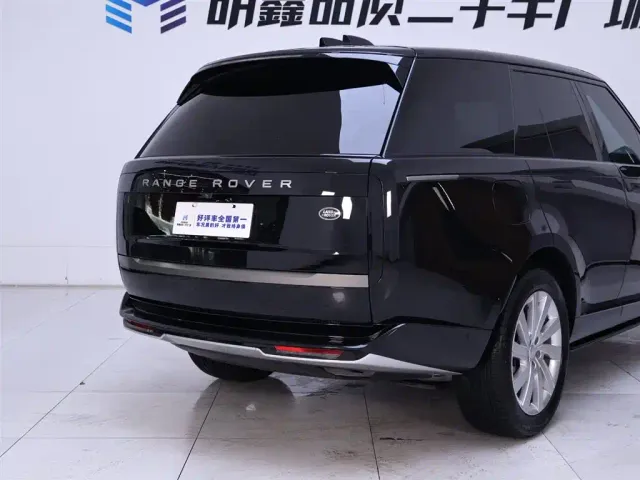 Land Rover Range Rover — Фото автомобиля 8