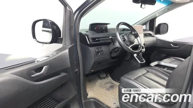 Hyundai Staria — Фото автомобиля 10