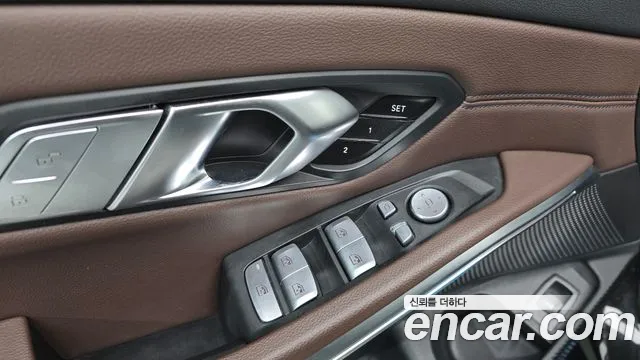 BMW 3-Series 3 серия (G20) 320i Touring Luxury — Фото автомобиля 28