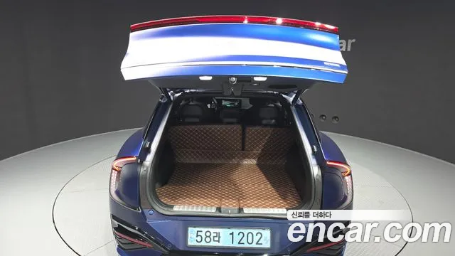 Kia EV6 New — Фото автомобиля 26
