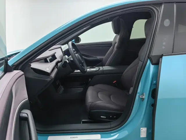 Xiaomi SU7 — Фото автомобиля 10