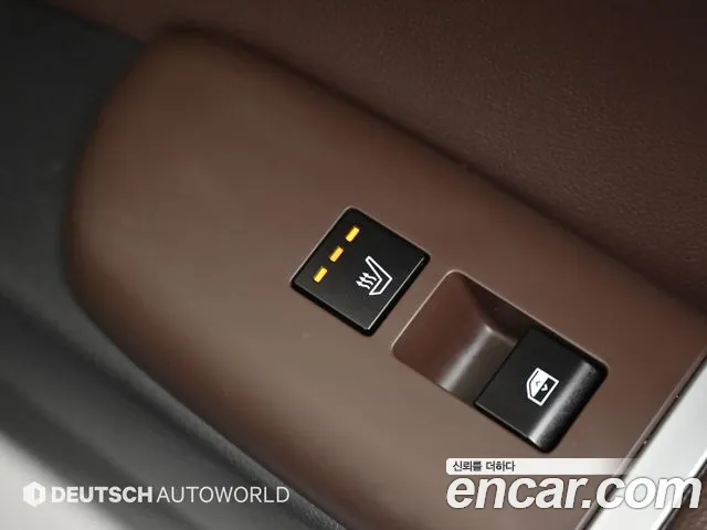 Hyundai Grandeur Grandeur (GN7) 2.5 Бензин 2WD — Фото автомобиля 16