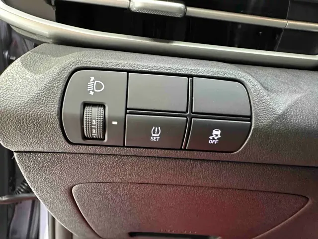 Hyundai Elantra — Фото автомобиля 9