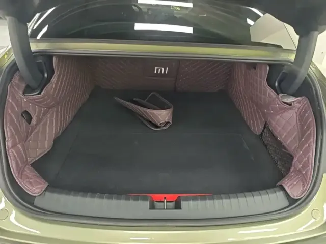 Xiaomi SU7 — Фото автомобиля 14