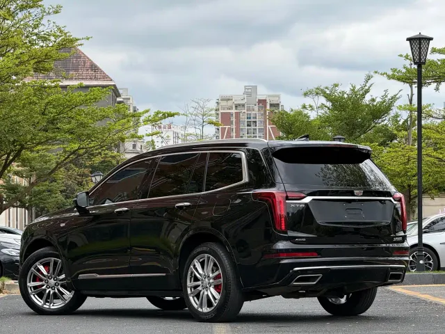 Cadillac XT6 — Фото автомобиля 5