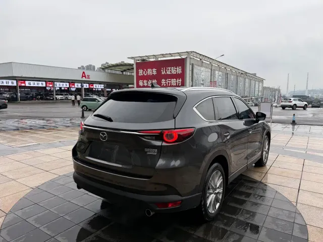 Mazda CX-8 — Фото автомобиля 4