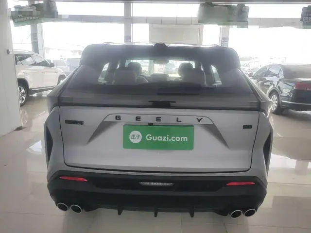 Geely Boyue — Фото автомобиля 5