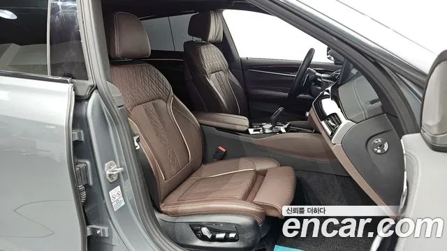 BMW Gran Turismo — Фото автомобиля 11