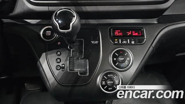 Kia Ray — Фото автомобиля 12