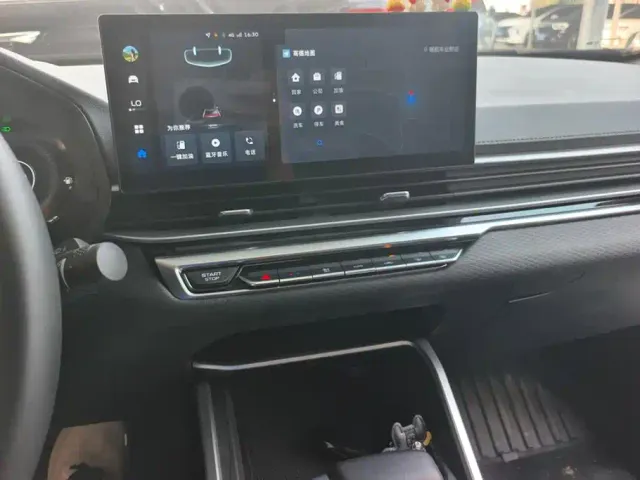 Geely Emgrand — Фото автомобиля 13