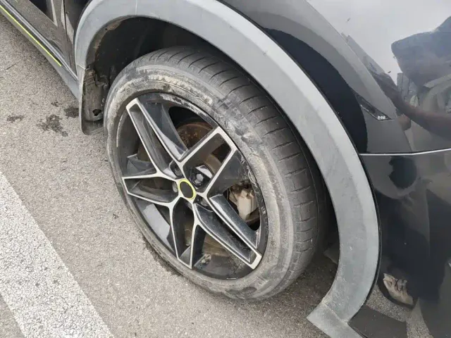 Roewe RX5 — Фото автомобиля 24