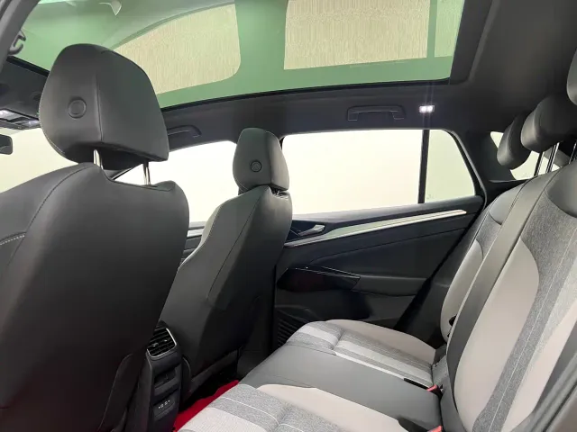 Volkswagen ID.4 CROZZ 2025 Pure Enjoyment Edition — Фото автомобиля 17