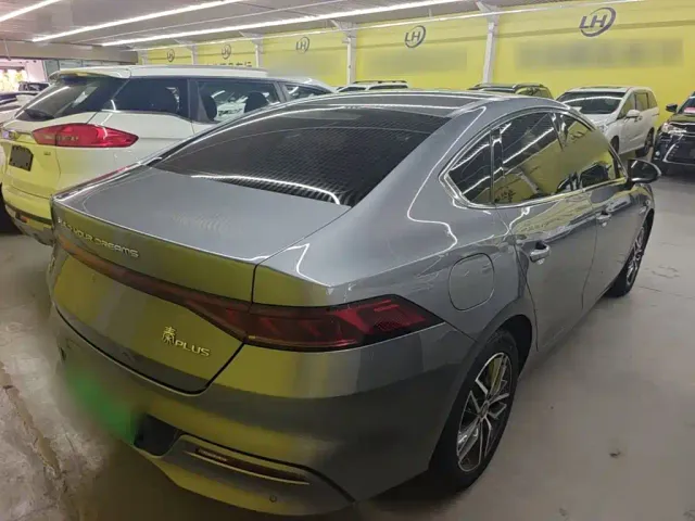 BYD Qin PLUS — Фото автомобиля 6