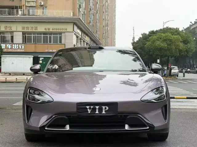 Xiaomi SU7 — Фото автомобиля 3