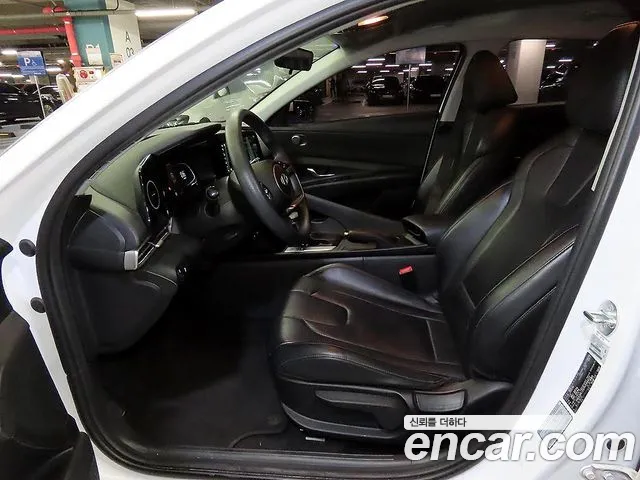 Hyundai Avante — Фото автомобиля 6