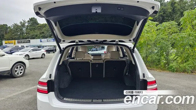 Genesis GV80 — Фото автомобиля 17