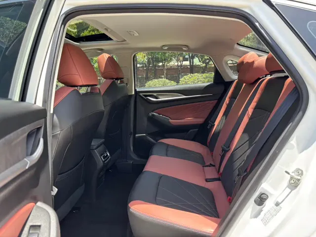 Changan Eado — Фото автомобиля 12