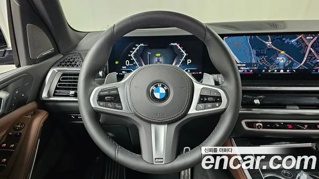 BMW X5 — Фото автомобиля 12