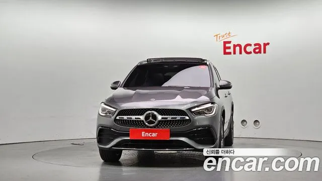 Mercedes-Benz GLA-Class — Фото автомобиля 3