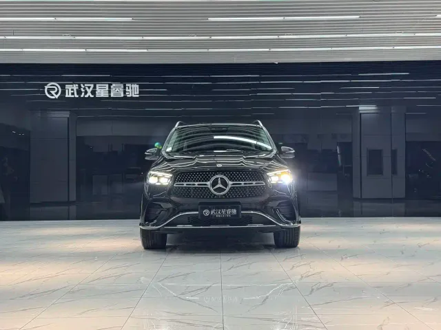 Mercedes-Benz GLE-Class — Фото автомобиля 4