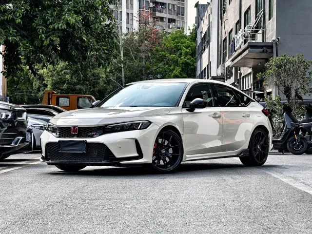 Фотография автомобиля — Honda Civic