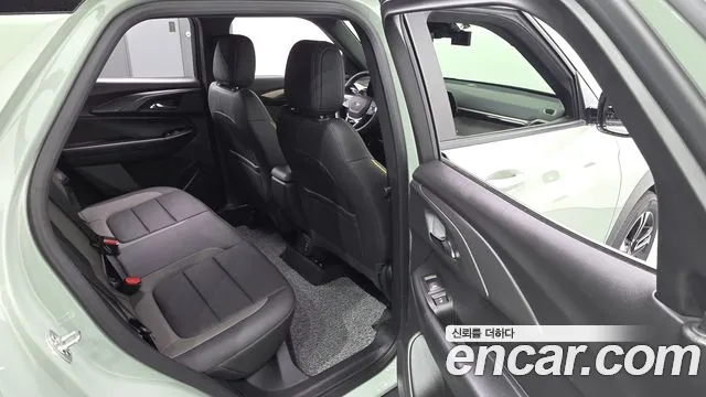 ChevroletGMDaewoo Trailblazer Новый Trailblazer 1.3 Turbo 2WD — Фото автомобиля 10