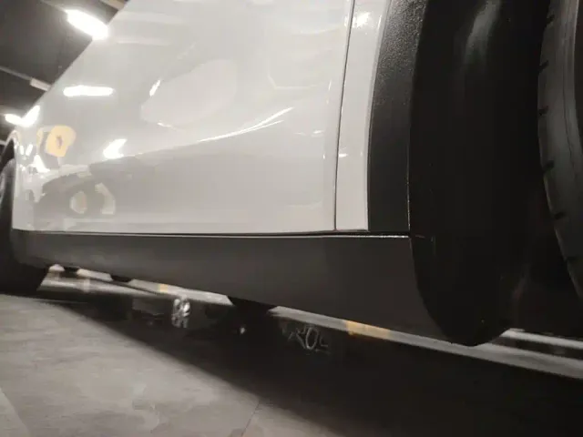Tesla Model Y — Фото автомобиля 20