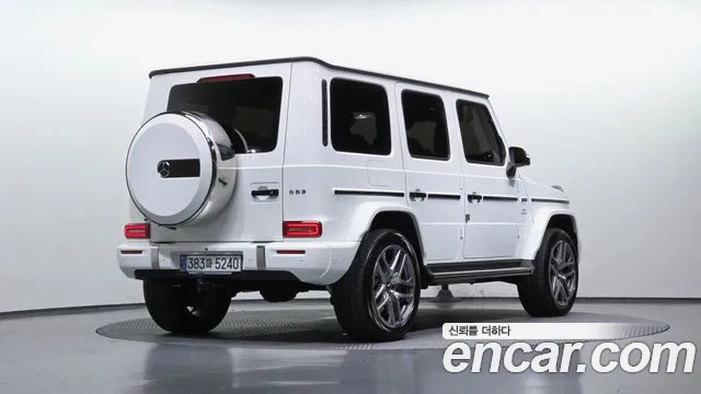 Mercedes-Benz G-Class — Фото автомобиля 2