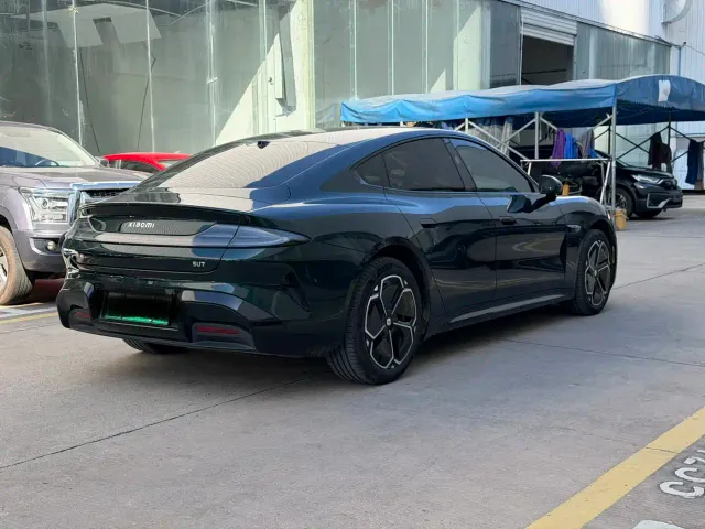 Xiaomi SU7 — Фото автомобиля 9