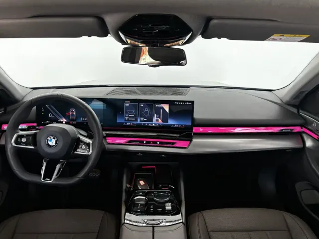 BMW 5 Series — Фото автомобиля 13