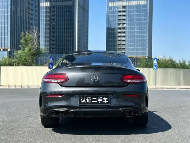 Mercedes-Benz C-Class — Фото автомобиля 5