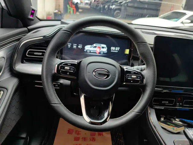 GAC Trumpchi GS8 — Фото автомобиля 7