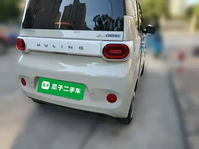 Wuling Hongguang Mini EV — Фото автомобиля 4