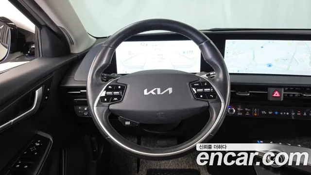 Kia EV6 — Фото автомобиля 13