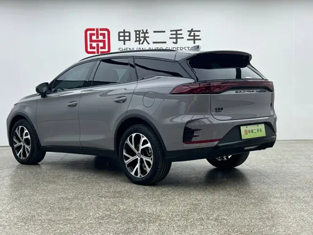 BYD Tang — Фото автомобиля 2