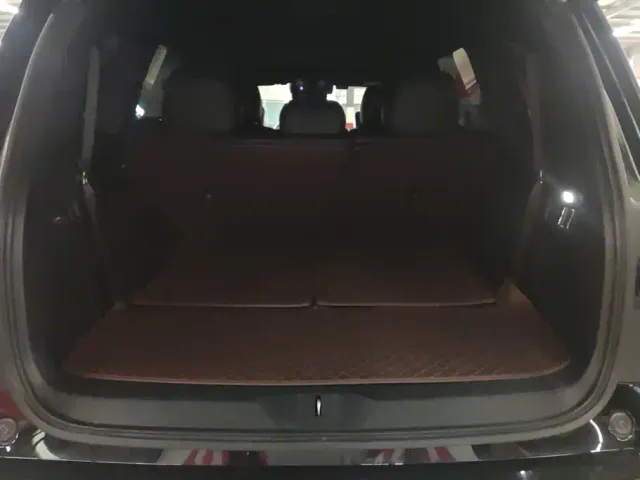 GAC Trumpchi GS8 — Фото автомобиля 4