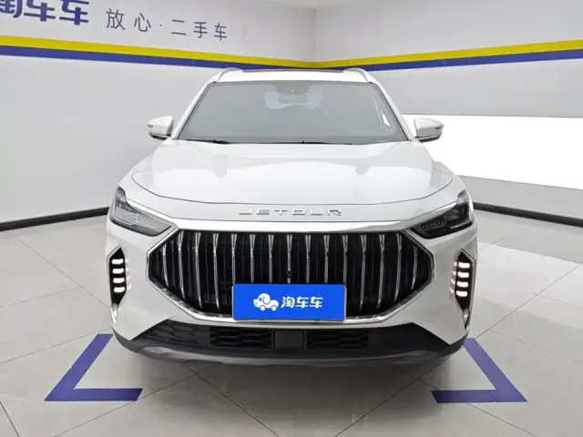 Jetour X70 Plus — Фото автомобиля 2