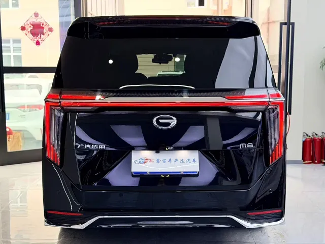 GAC Trumpchi M8 — Фото автомобиля 11
