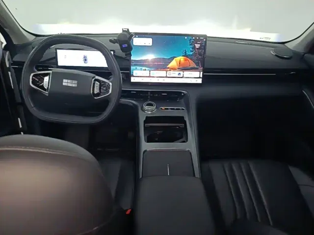 Geely Galaxy E5 — Фото автомобиля 9