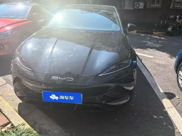 BYD Seal — Фото автомобиля 2