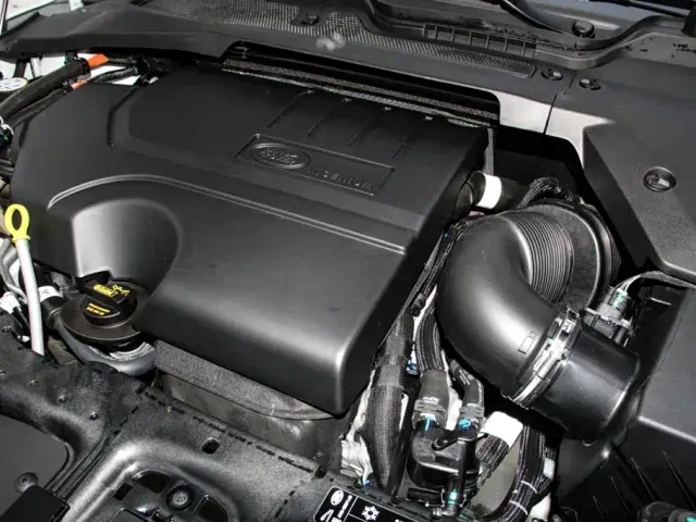 Land Rover Range Rover Evoque — Фото автомобиля 13