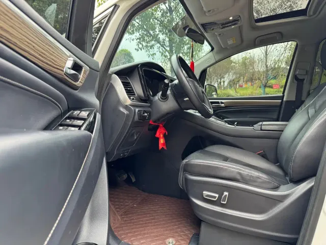 GAC Trumpchi M8 — Фото автомобиля 9