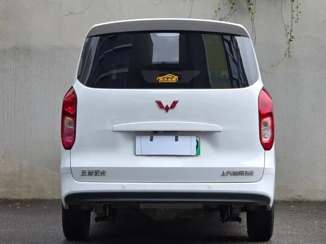 Wuling Hongguang — Фото автомобиля 5