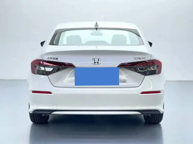 Honda Civic — Фото автомобиля 5