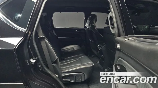 KG_Mobility_Ssangyong Rexton Rexton Arena Дизель 2.2 4WD — Фото автомобиля 12
